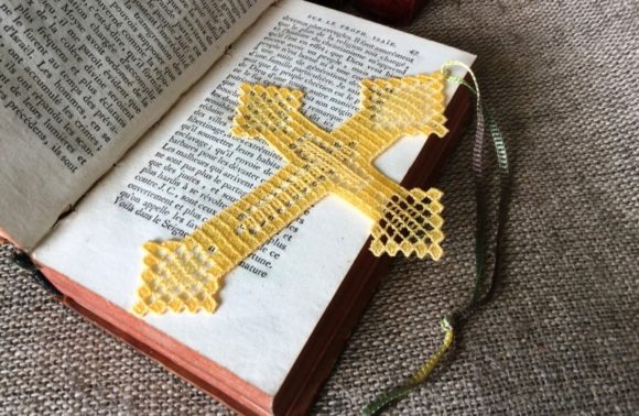 Cross Bookmark: A Premium FSL Design for Craft Fairs
